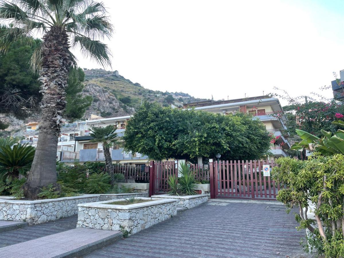 Incantevole Appartamento Taormina SantʼAlessio Siculo Zewnętrze zdjęcie